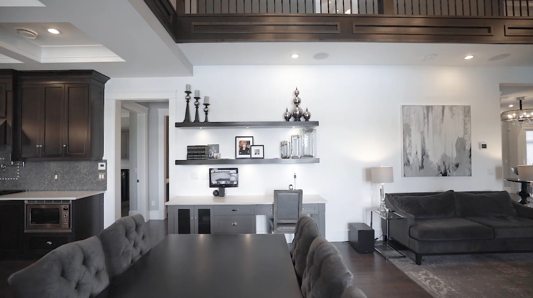 57 Interior Design Photos vs. 319 184 St, Surrey, BC Luxury Home Tour
