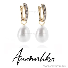 Kate Middleton jewelery Annoushka pearls and Kiki McDonough hoops earrings