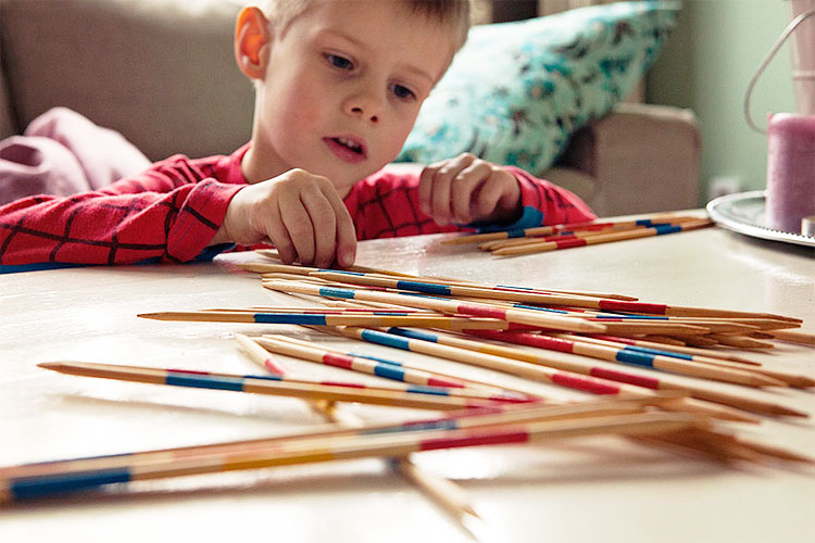 Mikado nedir ne demektir? Anlamı Laf Sözlük