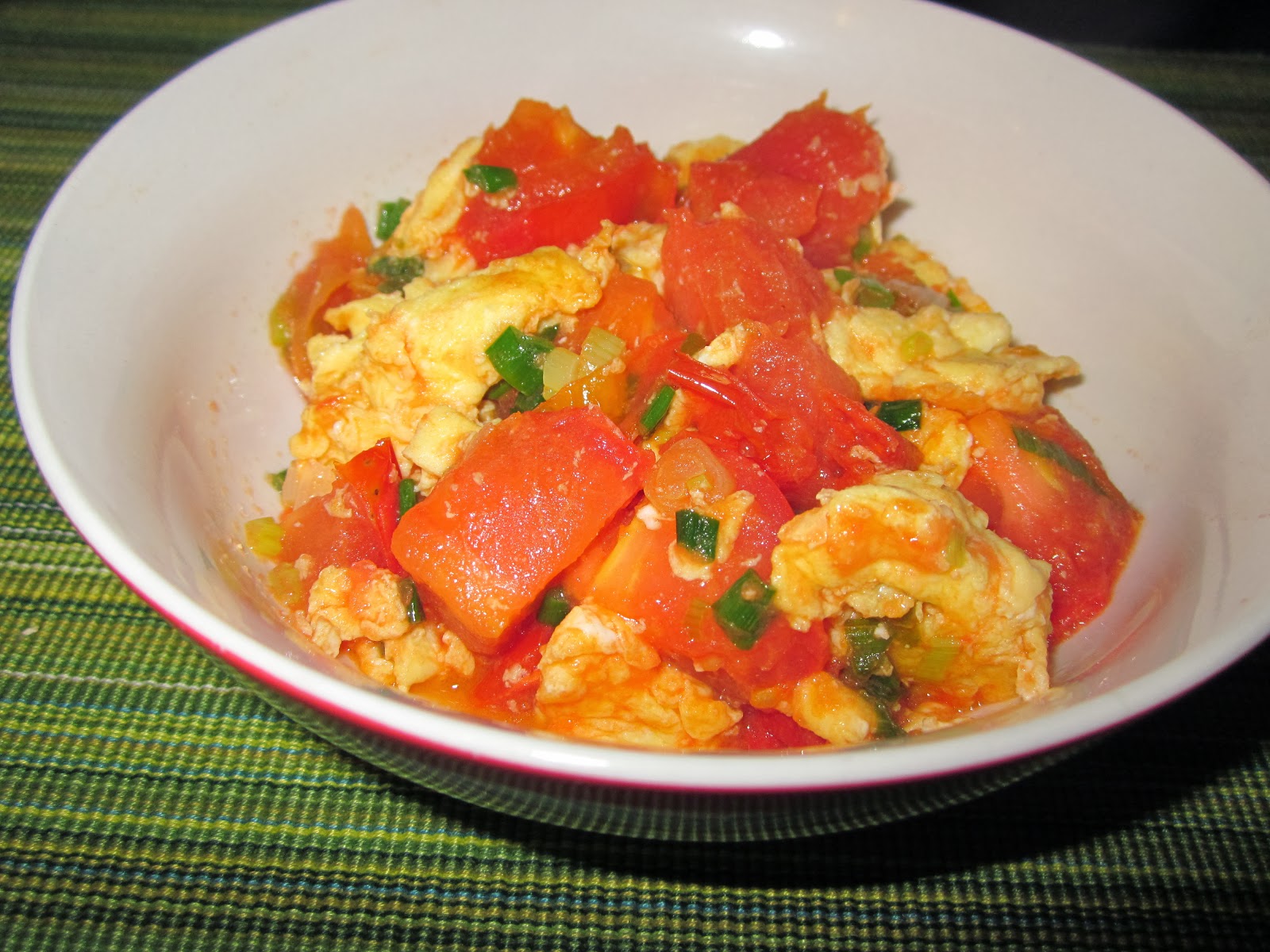 Burst: Scrambled Tomatoes & Eggs with Scallions