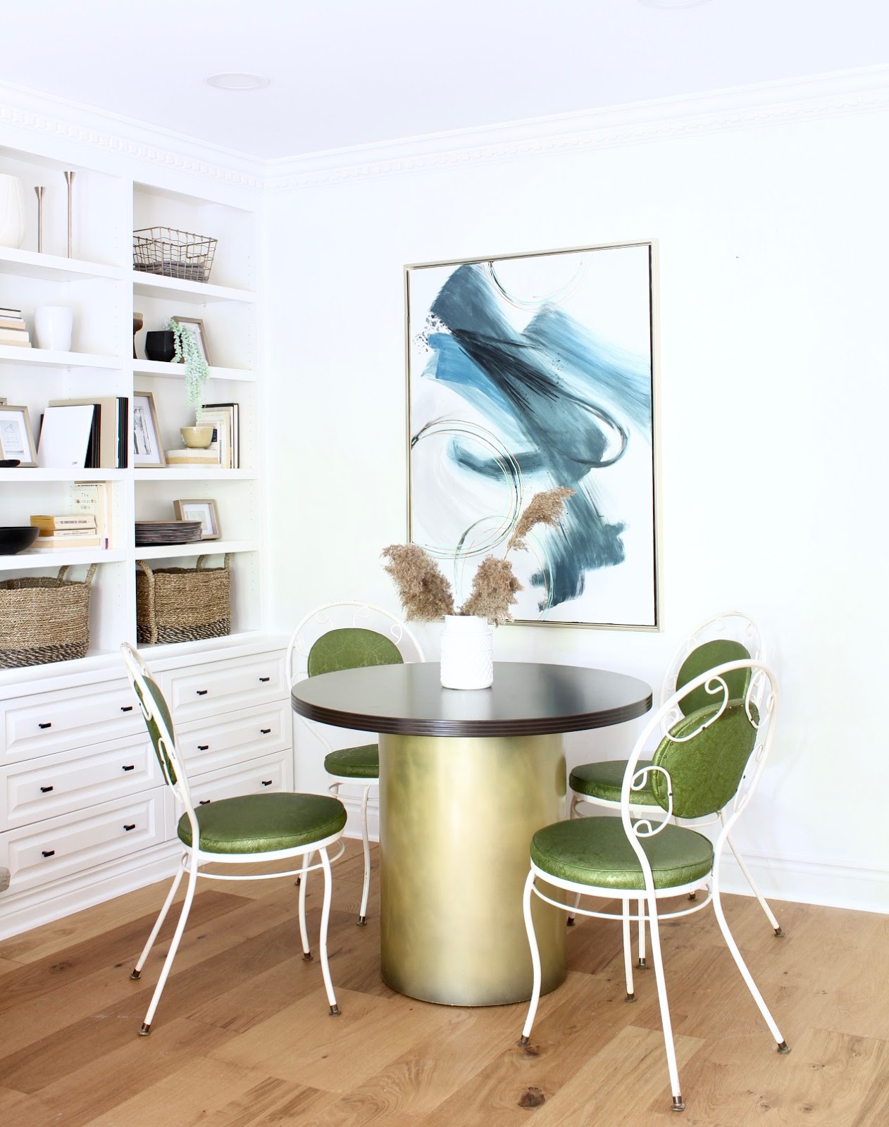 How to Choose the Perfect Wall Art for your Space Harlow & Thistle