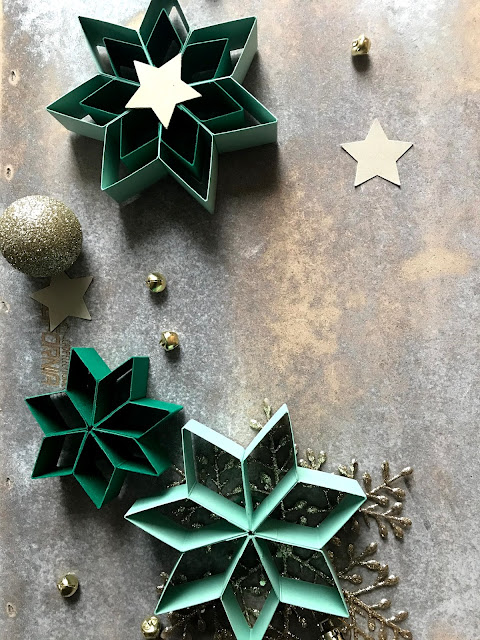 Sterne basteln im Advent *Woche 3* - Stern aus Papierstreifen 