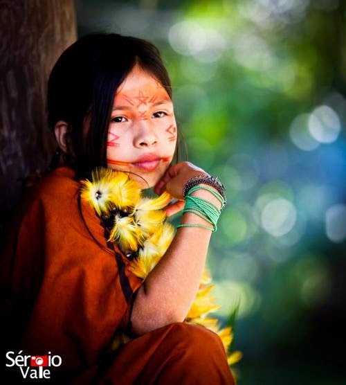 White Wolf : Sacred Meaning of Indigenous Face Paints: 22 Painted Faces