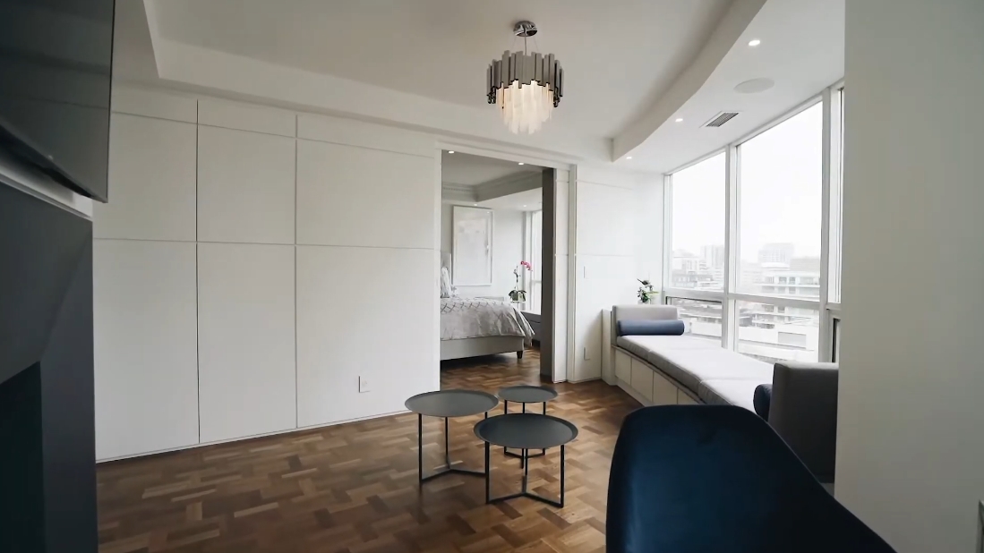 38 Interior Design Photos vs. 10 Bellair St #807, Toronto Luxury Condo Tour