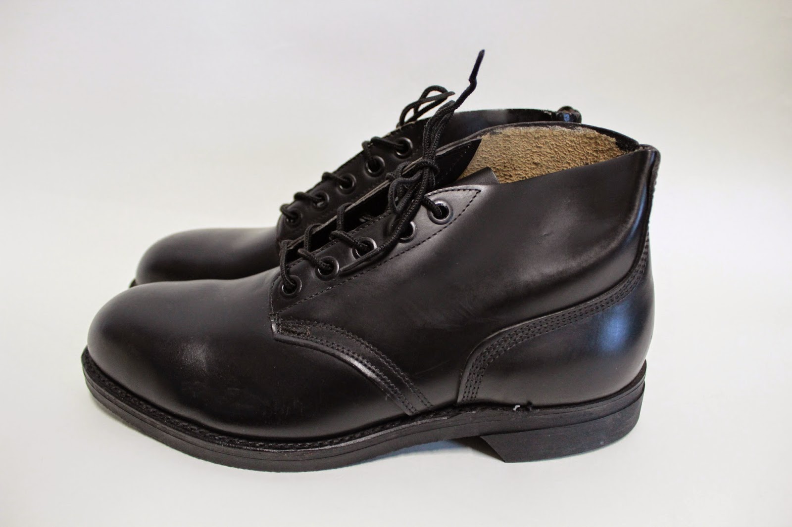 Comprador de WHITE HEAD EAGLE Dead Stock US Navy Chukka Boots