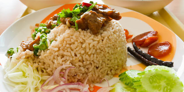 Resep dan Cara Membuat Nasi Kebuli Rice Cooker Enaknya