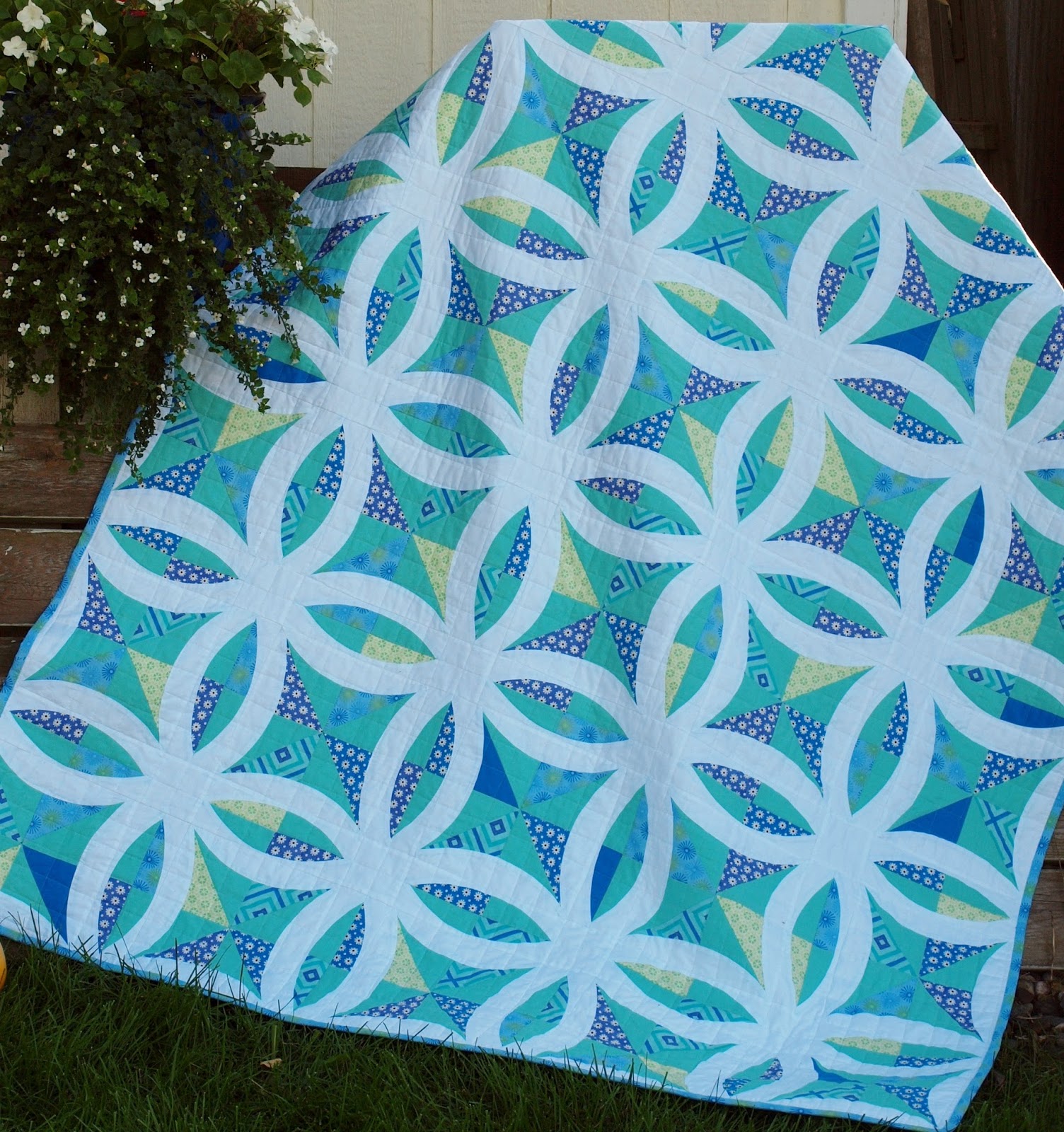 Meadowbrook Quilt Qwazy Queens Blog Hop