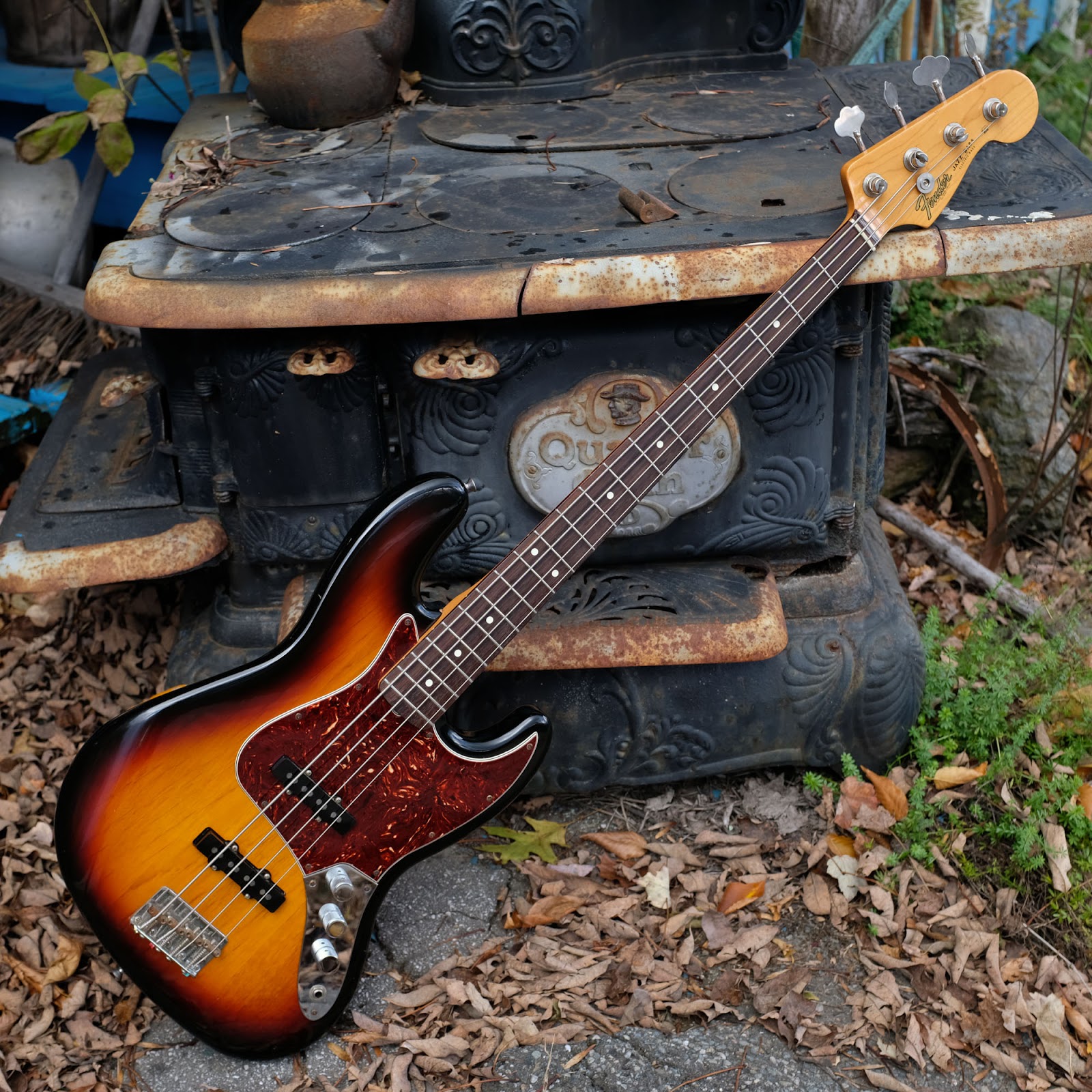 2005 Fender Mexico Jazz Bass Electric Bass Guitar