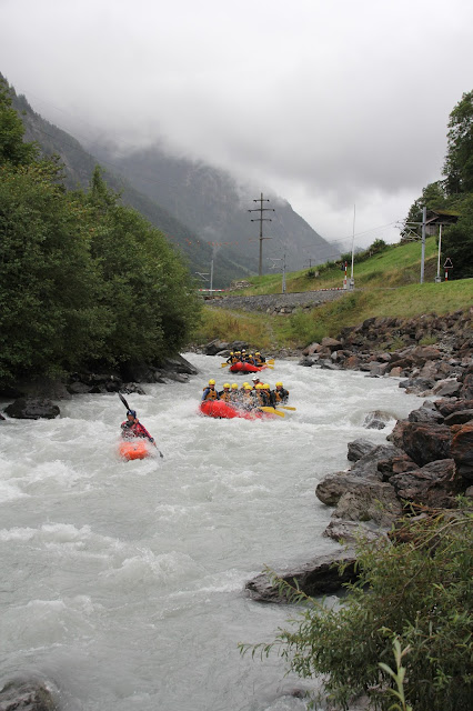 Interlaken, Switzerland, Eiger, Jungfrau, Monch, Canyoning, Paragliding, Via Ferrata, White Water Rafting, Brienz, Thun, Mountains, Alps, bern, Bernese Alps, Swiss Alps, adventure, Chli Schliere, adrenaline, lutschine, Lauterbrunnen, Schilthorn, Harder Kulm, Murren, Trummelbach Falls, 