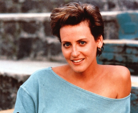 Break laurie petty point Lori Petty