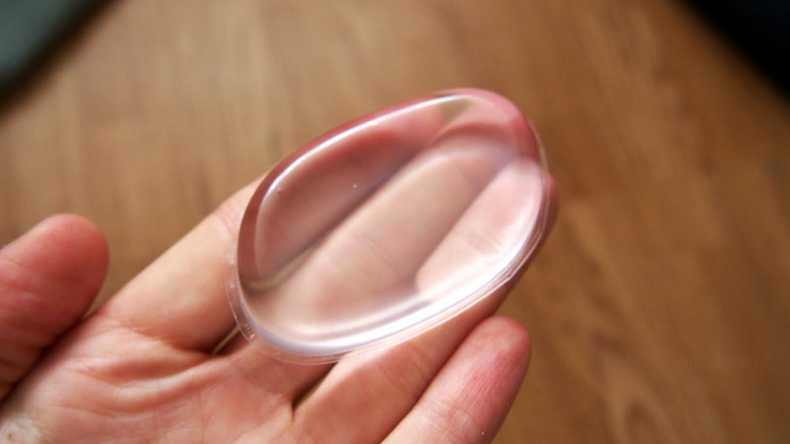 What’s A Silicone Makeup Applicator? UpYourVlog