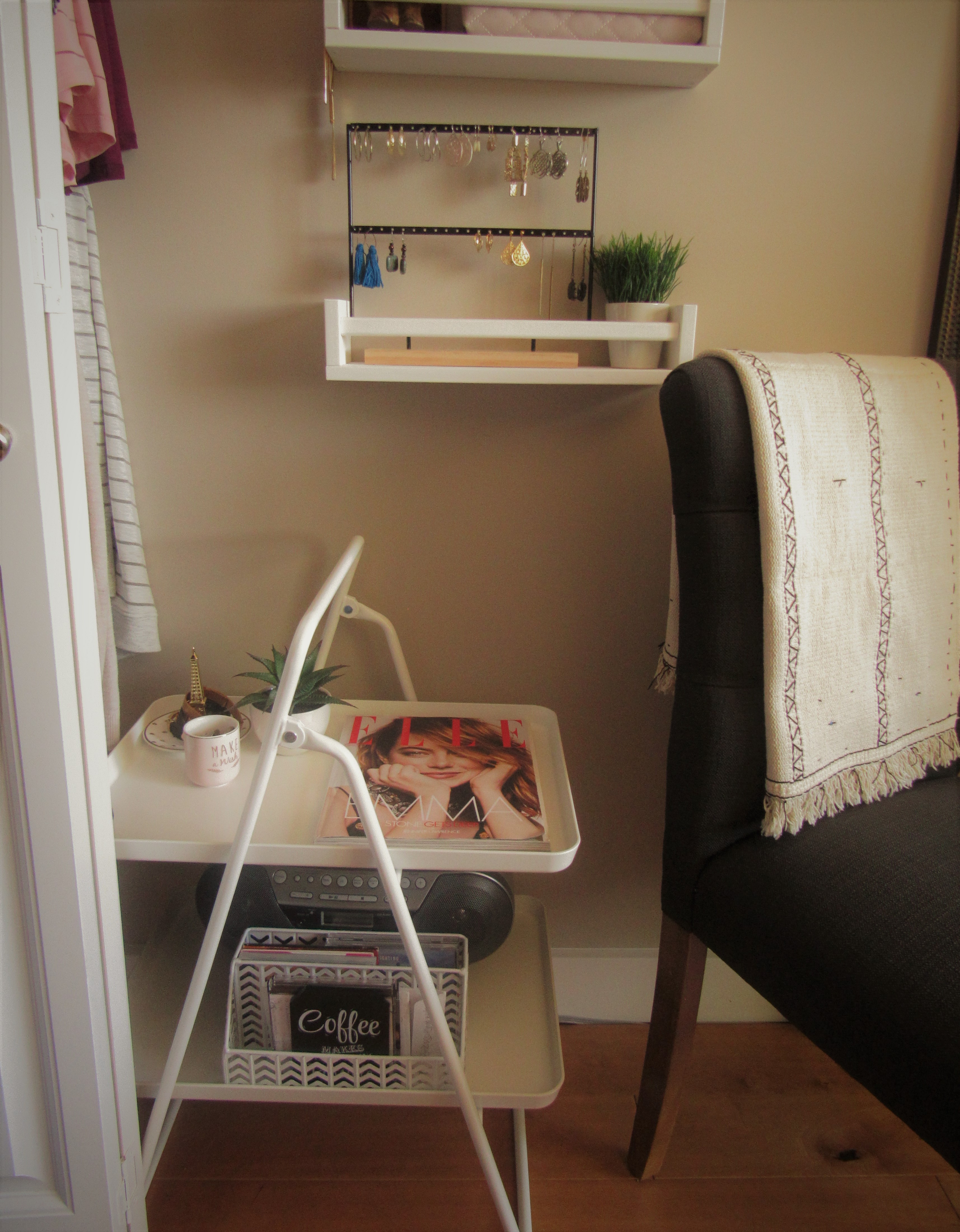 DIY Headboard With Storage