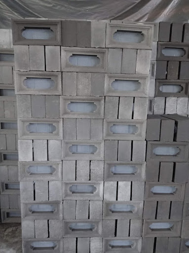 roster beton kualitas terbaik dengan berbagai desain bisa Anda dapatkan di Kabuh Jombang langsung saja hubungi kami untuk pembeliannya di Kabuh Jombang