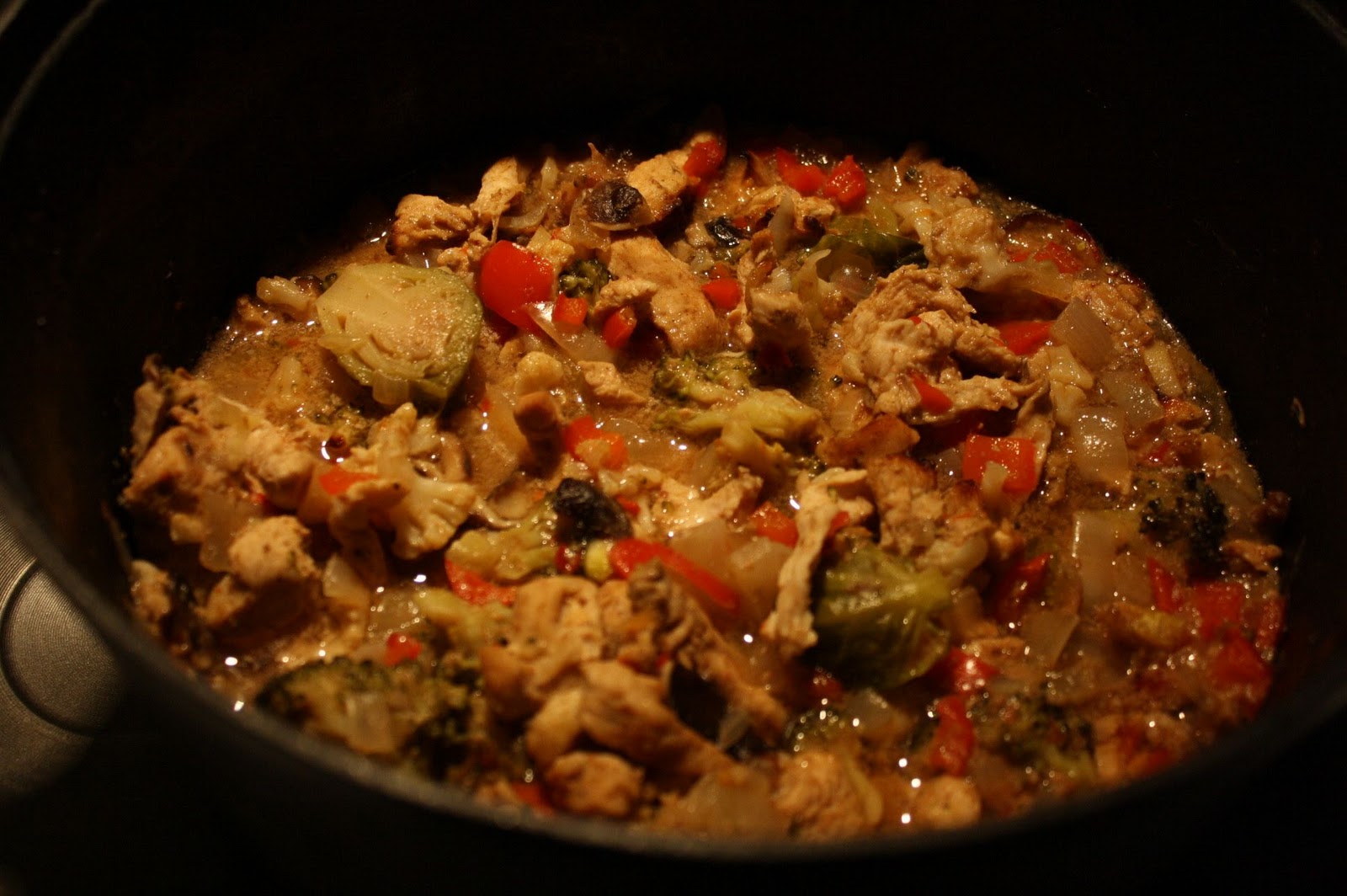 Kokkauksia & kotielämää Kanavihannespata