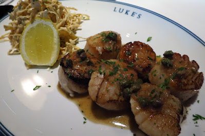 Luke's Oyster Bar & Chop House, georges bank scallops