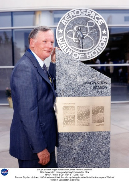 Neil Armstrong 1930-2012 Αμερικανός αστροναύτης