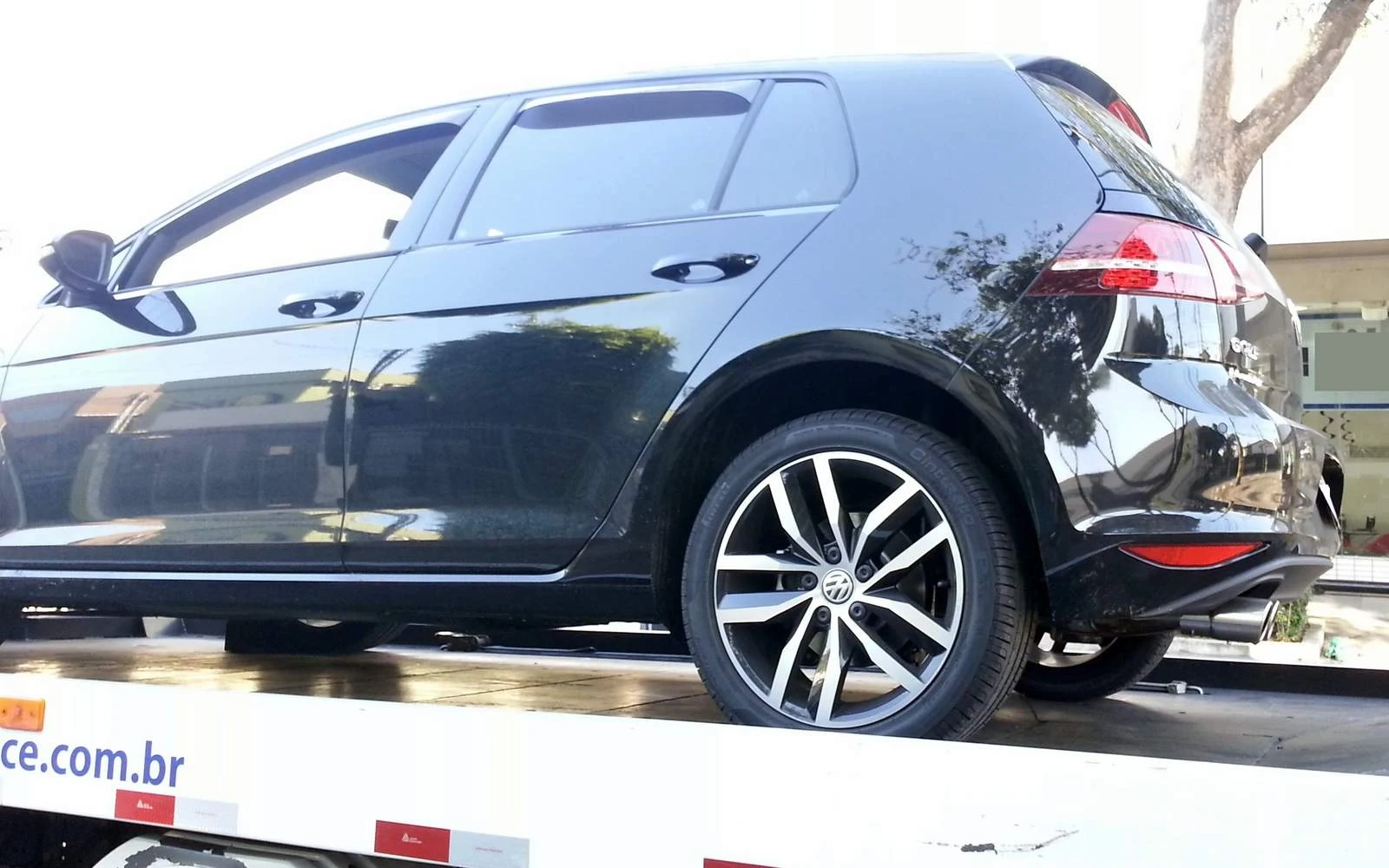 Novo Volkswagen Gol GTI 2024: A lenda está de volta com um visual