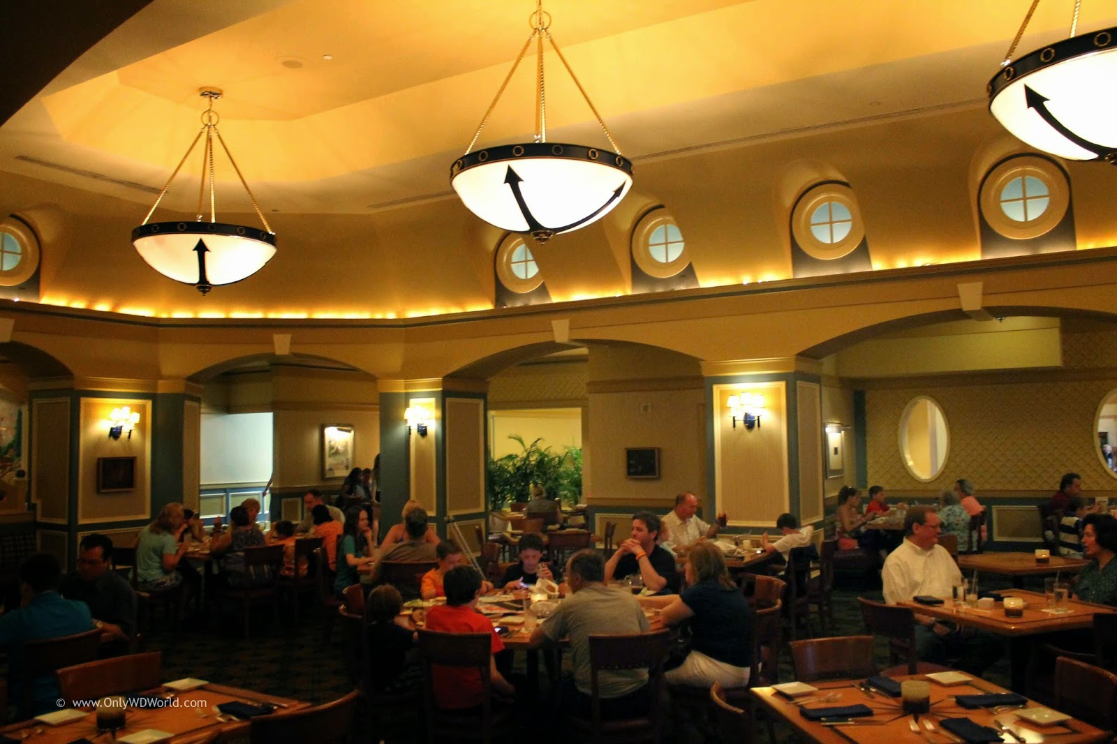 Disney Dining Review Captain S Grille At Yacht Club Resort Today Only Wdworld Will Be Reviewing One Of The These Under Reciated Restaurants Captain S Grille At Disney Yacht Club Resort