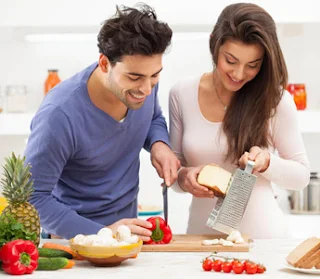 como entender a una mujer en la cocina