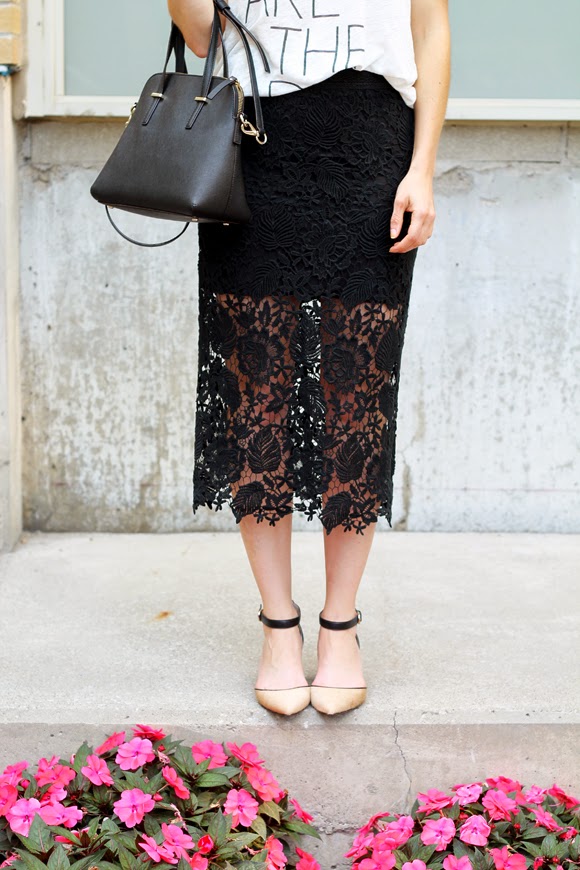 graphic-tee-lace-skirt-enzo-shoes-dsw-kate-spade-bag-9.jpg