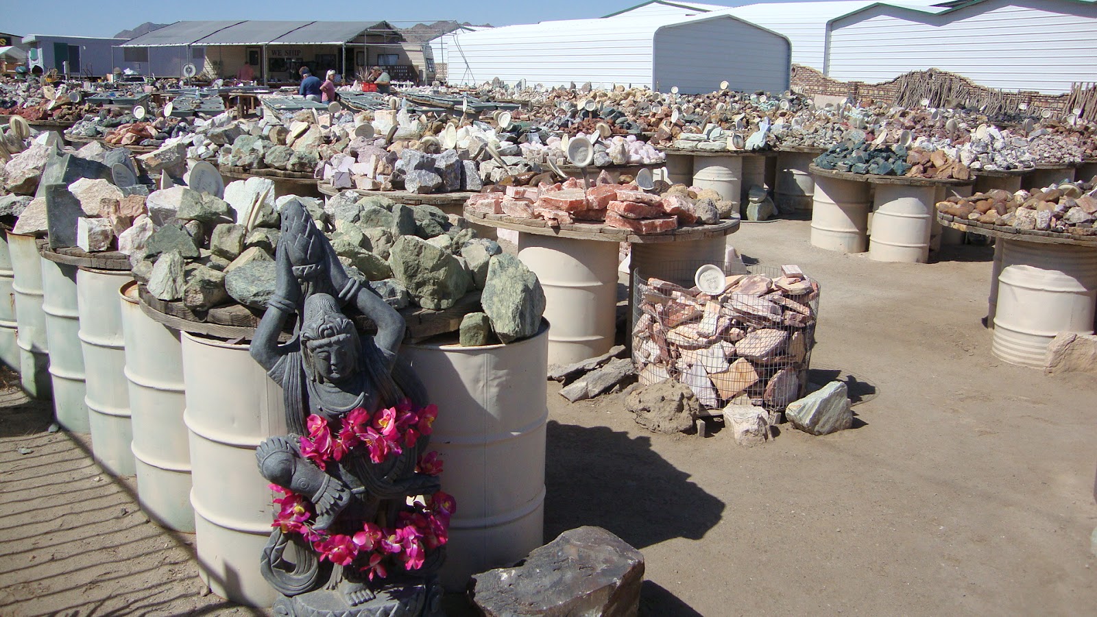 CSMS GEOLOGY POST TO CHAOTIC FUN QUARTZSITE, ARIZONA