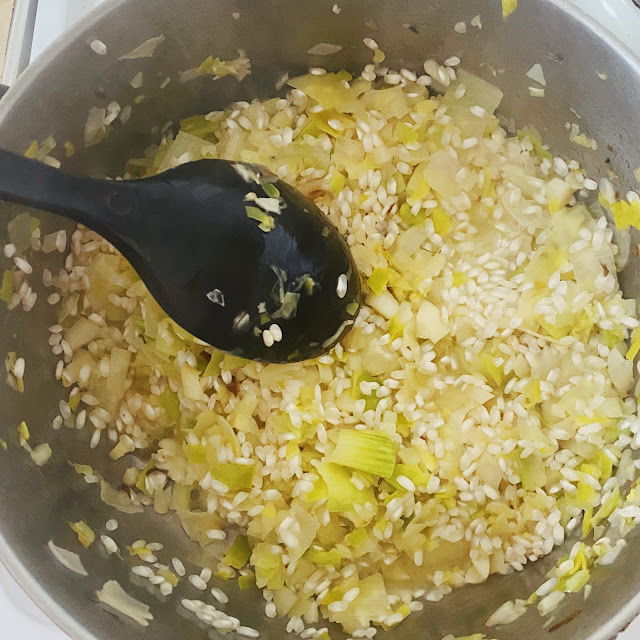 Stella's Wardrobe SPRING VEGETABLE RISOTTO WITH A POACHED EGGS