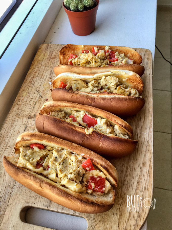 Bell Peppers and Egg Sandwich