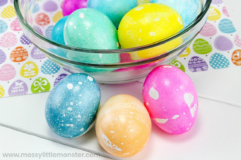 how to dye eggs with oil