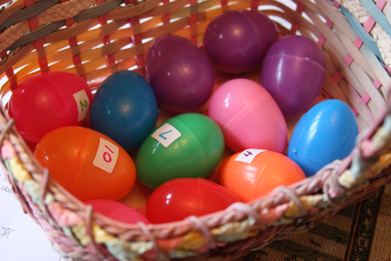 hotcakes What Do You Hear? Sound Game