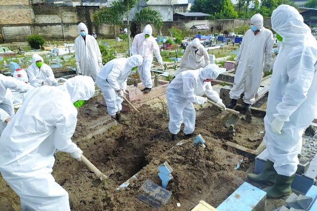 'Pasien Covid-19 Datang Silih Berganti, Kami Lelah'