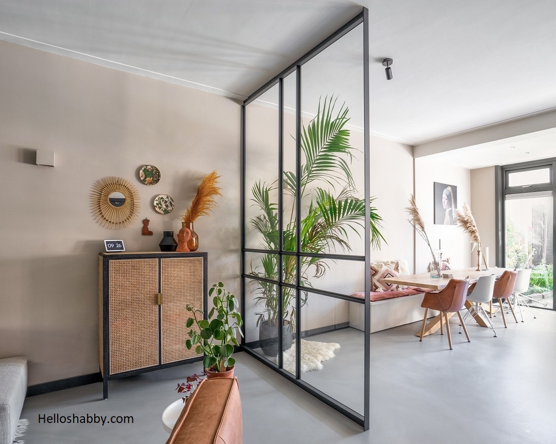 7 Ideas for Creating Partitions between the Hall and Dining Room