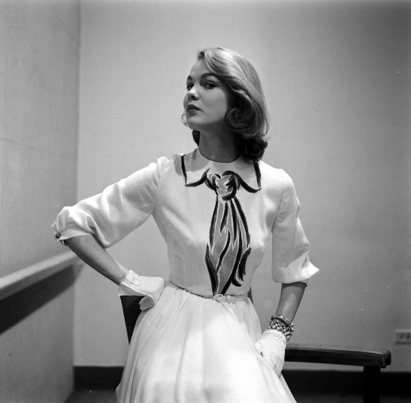 Couture Allure Vintage Fashion: Hermes Trompe L'oeil Dresses - 1952