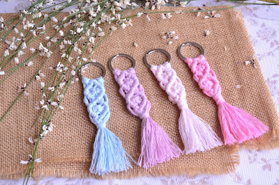 llaveros personalizados macrame para invitados de boda