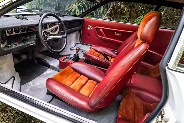 Lamborghini Urraco, precursor do Huracan, faz 50 anos Lamborghini Urraco, precursor do Huracan, faz 50 anos