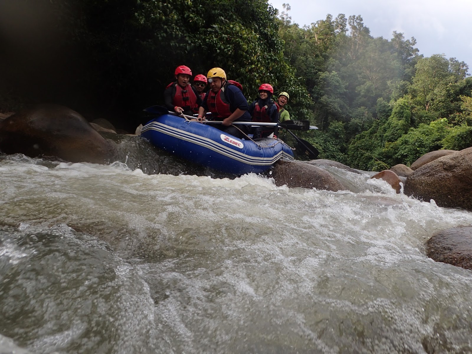 EWen Hooi White Water Rafting Gopeng