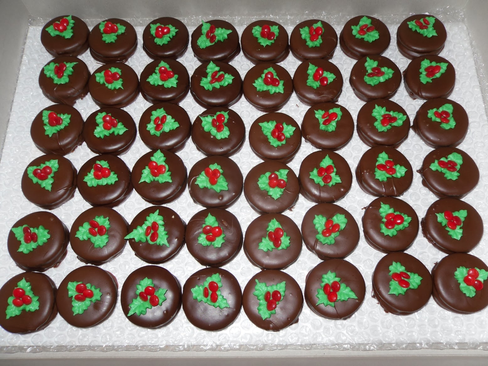 Cake Concepts by Cathy: Christmas and homemade candy... the perfect