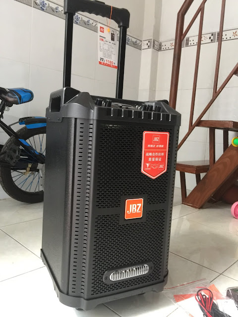 Loa kéo JBZ công suất lớn, chính hãng koef 2 mic UHF