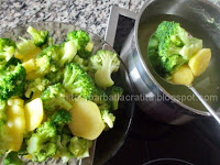 Budinca de broccoli cu cartofi fierbere legume