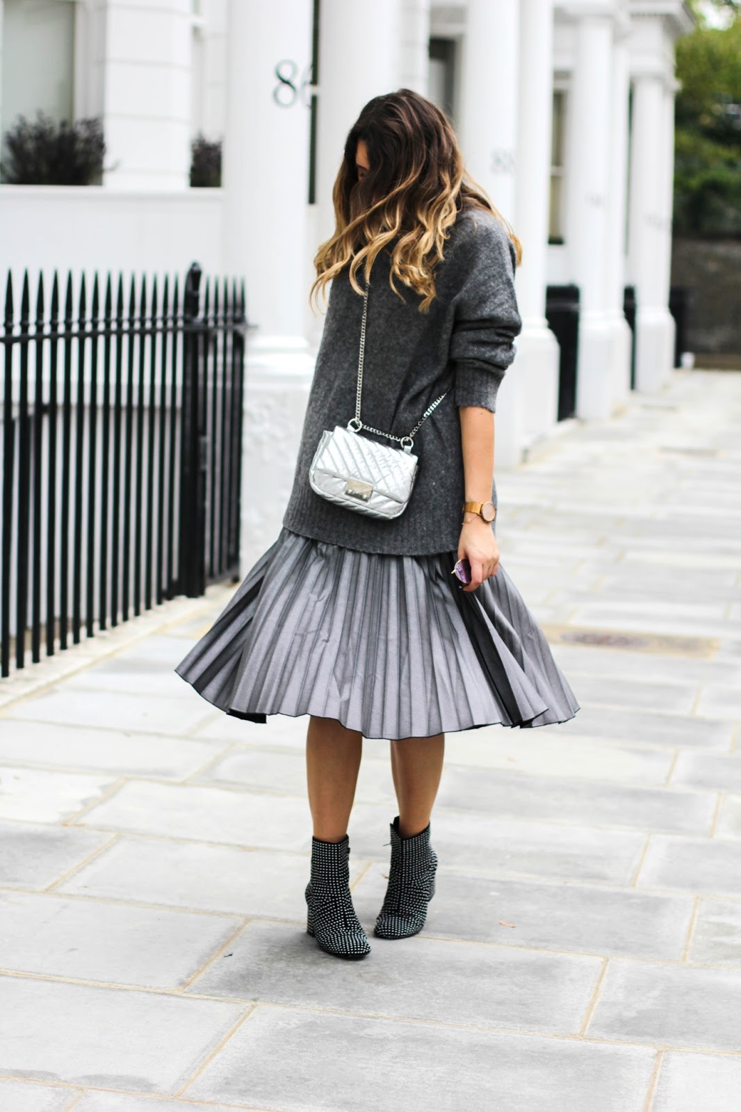 wear skirt in winter