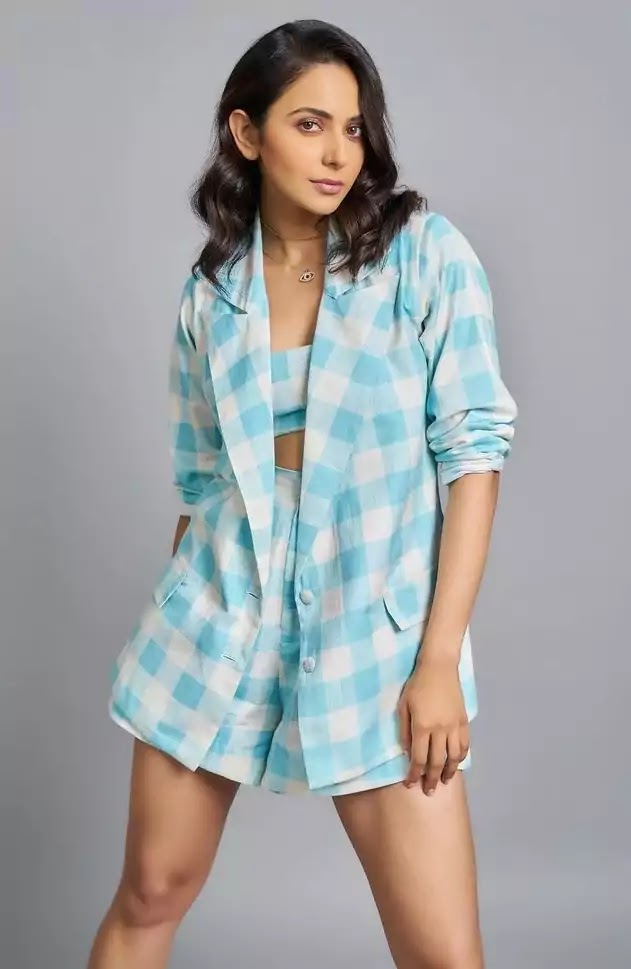 rakul-preet-singh-hot-looks-in-light-blue-co-ord-set rakul-preet-singh-hot-looks-in-light-blue-co-ord-set