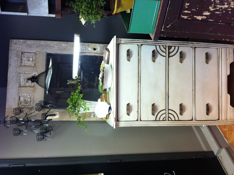 Nesting Notions Harrison House Market