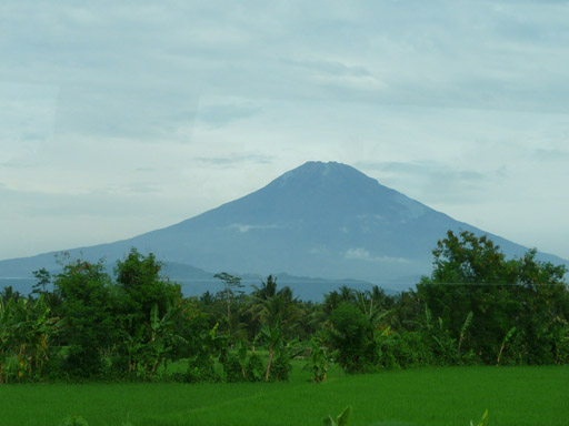 Puisi Dan Foto Gunung Slamet Jawa Tengah