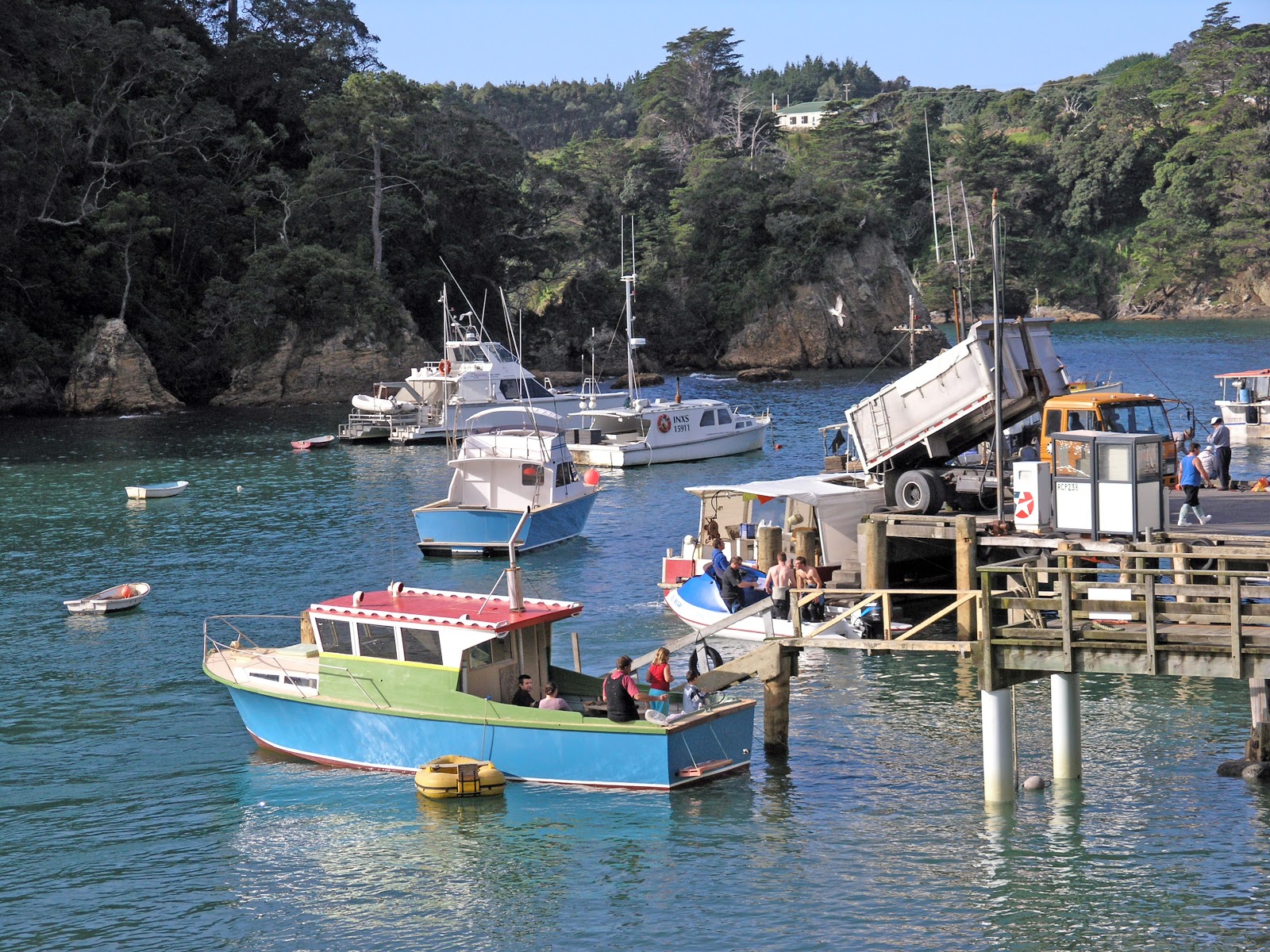 New Zealand Walks Leigh Harbour