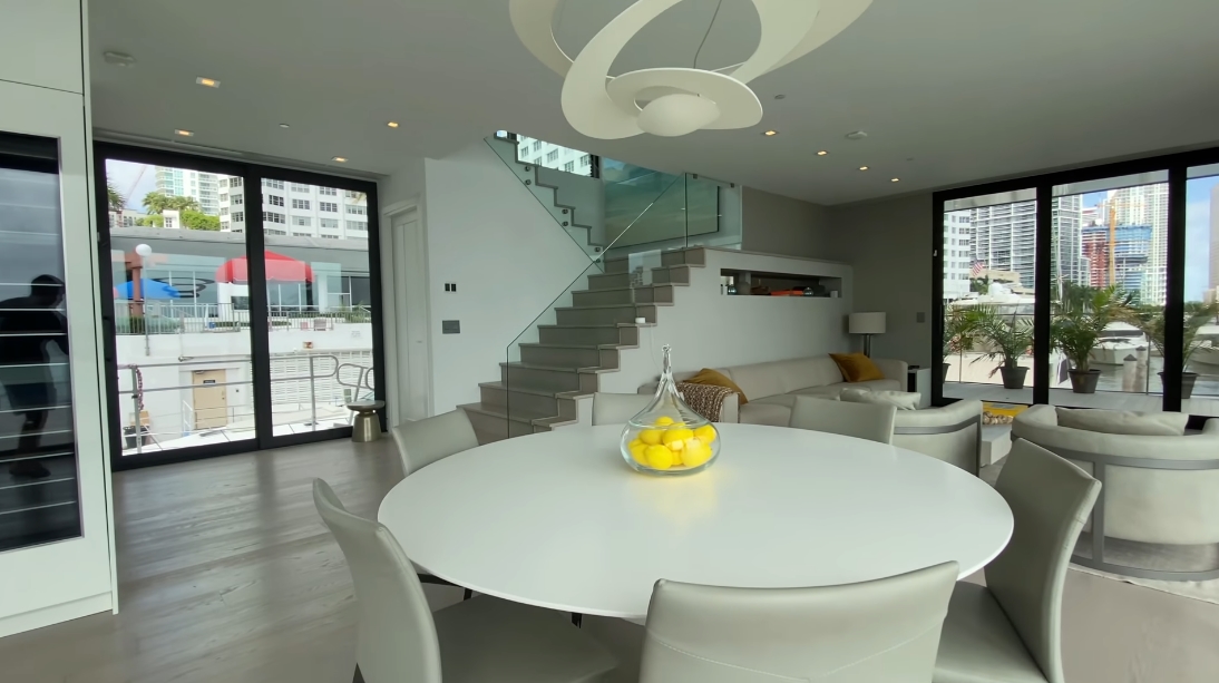 46 Interior Design Photos vs. Arkup Livable Yacht Floating Home Tour