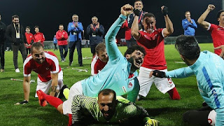 Dsmart İle Sizde Futbola Kolay Ulaşin Dsmart İle Sizde Futbola Kolay Ulaşin