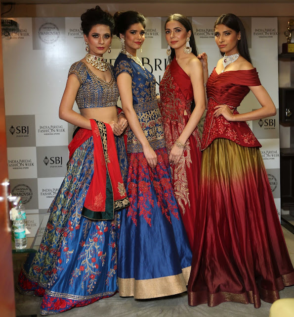 Models LAUNCH OF FIRST WEDDING STORE Models LAUNCH OF FIRST WEDDING STORE