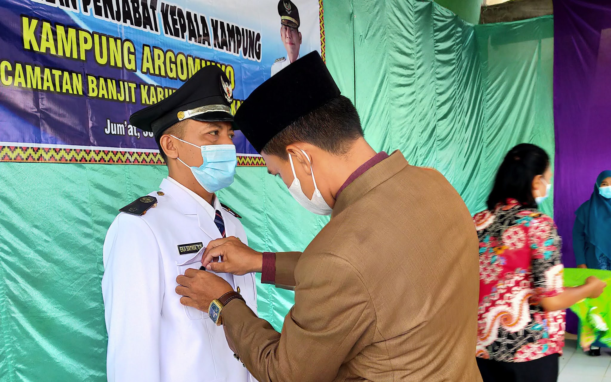 Camat Banjit Lantik Eka Saputra Sebagai PJ Kakam Argomulyo