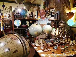 Souvenirs alternativos em Roma loja adrian souvenirs roma trastevere guia brasileira - Souvenirs alternativos em Roma