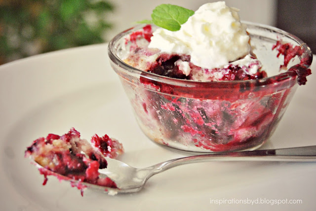 Easy Blackberry Cobbler