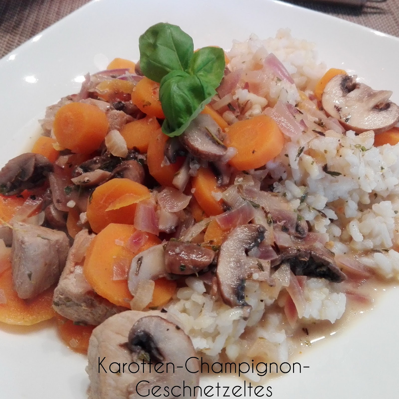Lucciola: [Food] Karotten-Champignon-Geschnetzeltes